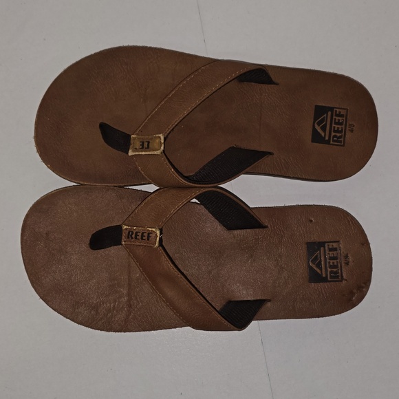 Reef boys leather flip flops Size 4/5 - Picture 5 of 14